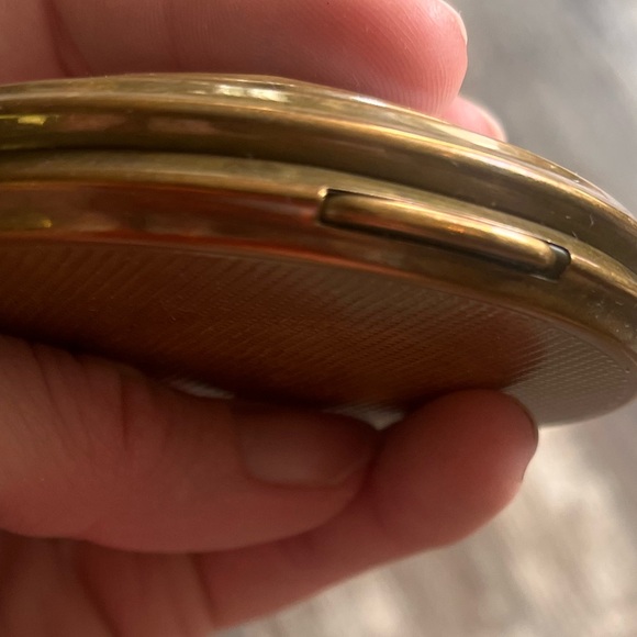 Early 19th century Romantic VTG Brass Victorian Ceramic Painting Compact Mirror - Picture 3 of 12